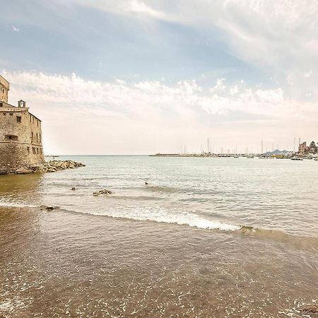 Awesome Apartment In Rapallo Ge With Kitchen SantʼAnna 외부 사진